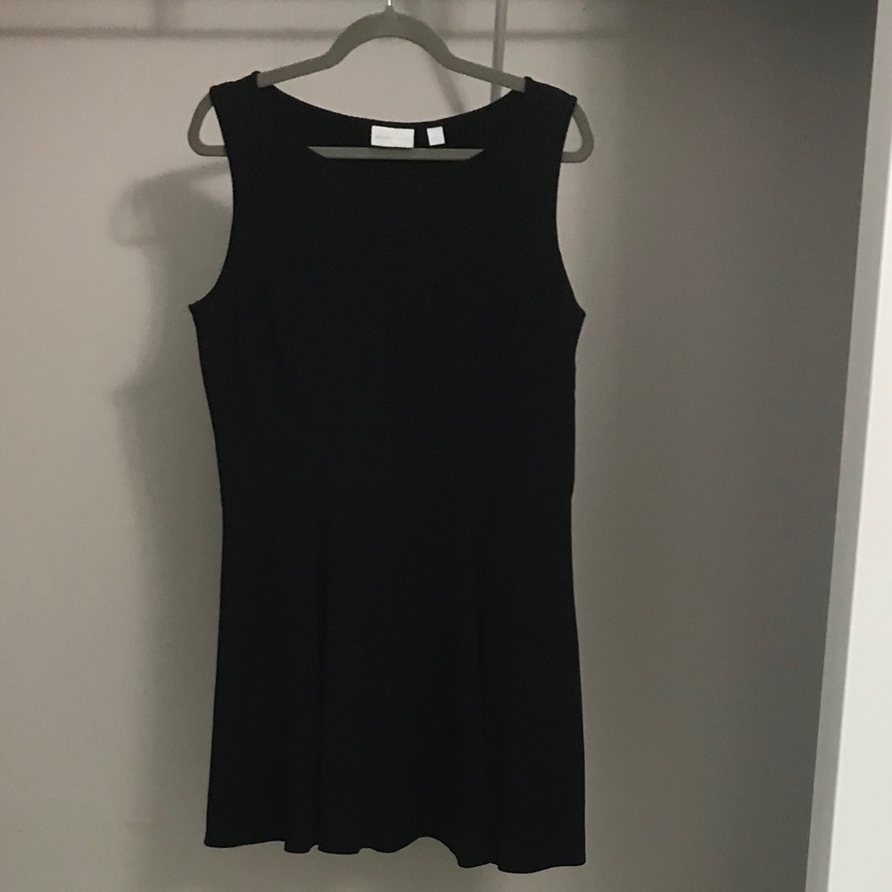 New York and Company Sleeveless Dress
